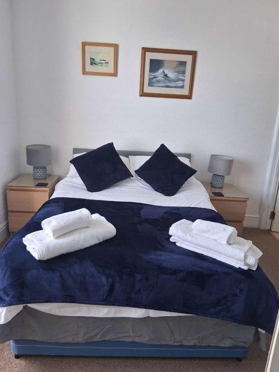The Mounts Bay Inn Mullion Zewnętrze zdjęcie